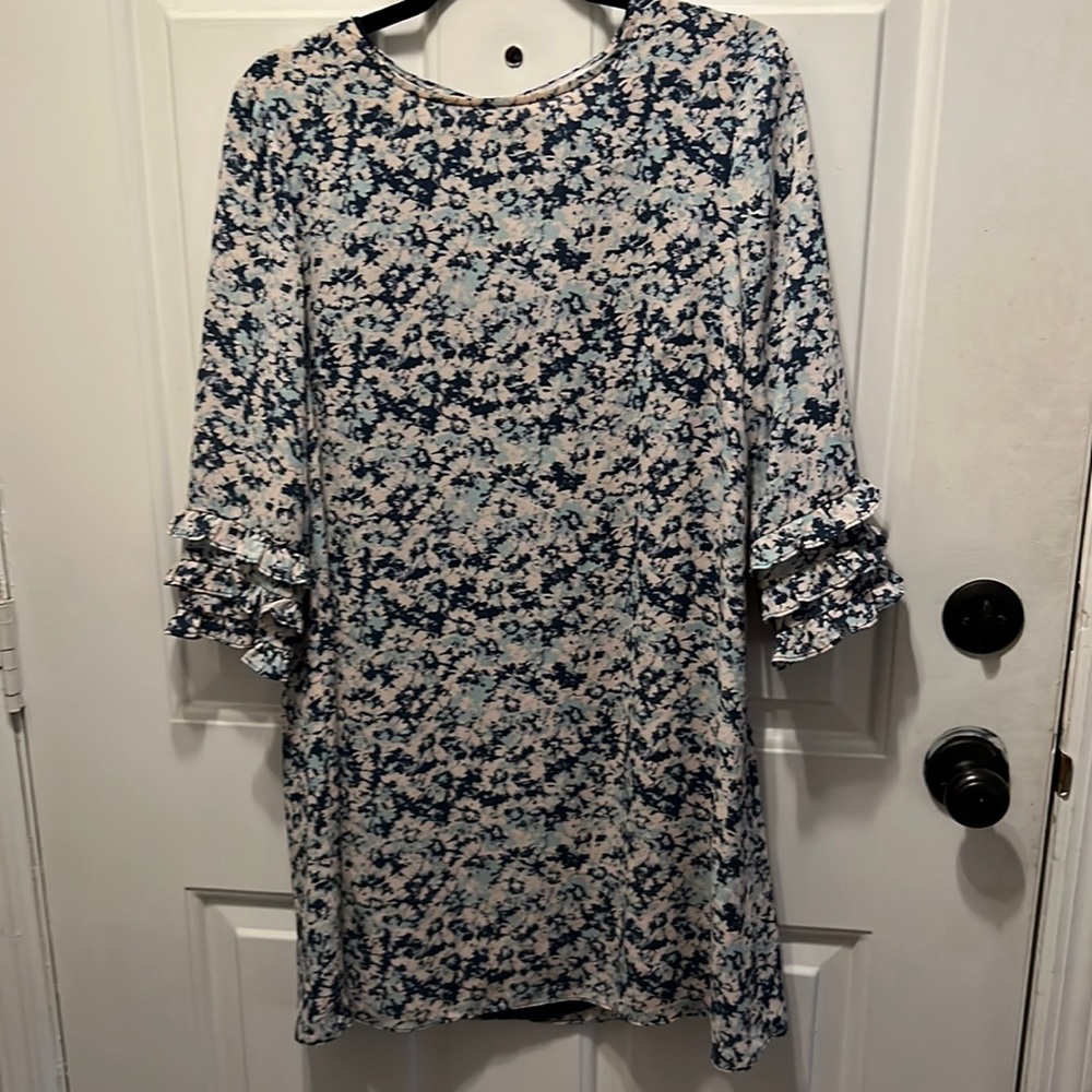 BCBGeneration shift dress